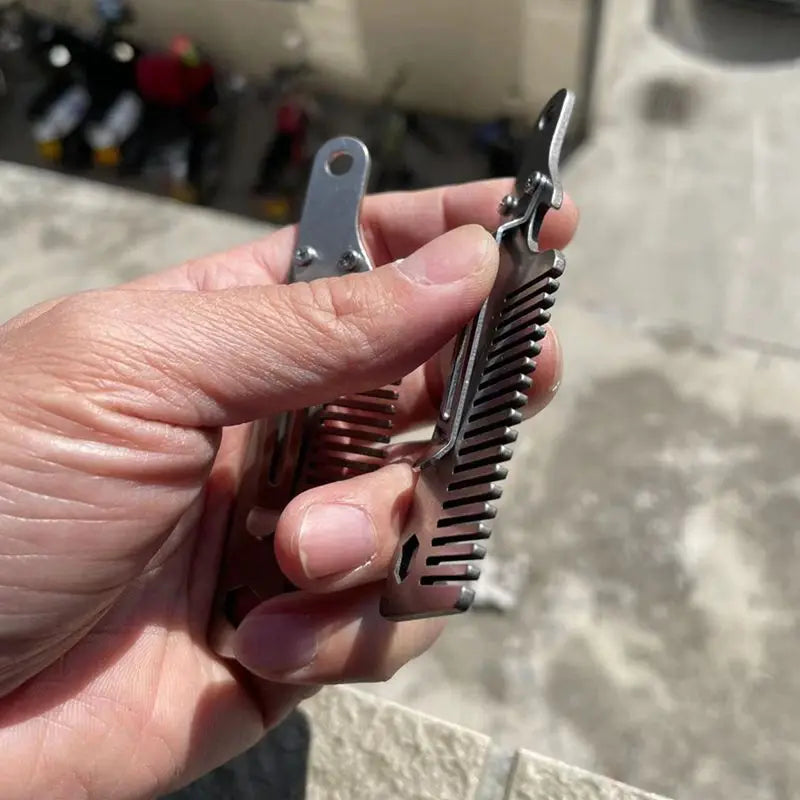 EDC Mini Portable Titanium Alloy Comb EDC Super Light Titanium Comb Hair Cutting EDC Outdoor Small Accessories